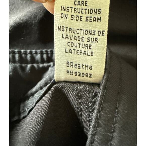 Prana Women’s Black Cargo Pants Size  M Hiking Outdoors Casual - Picture 9 of 9